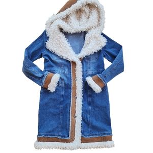 NWT Womans Long Denim Coat Faux Suede and Sherpa Trim; goes with everything😊